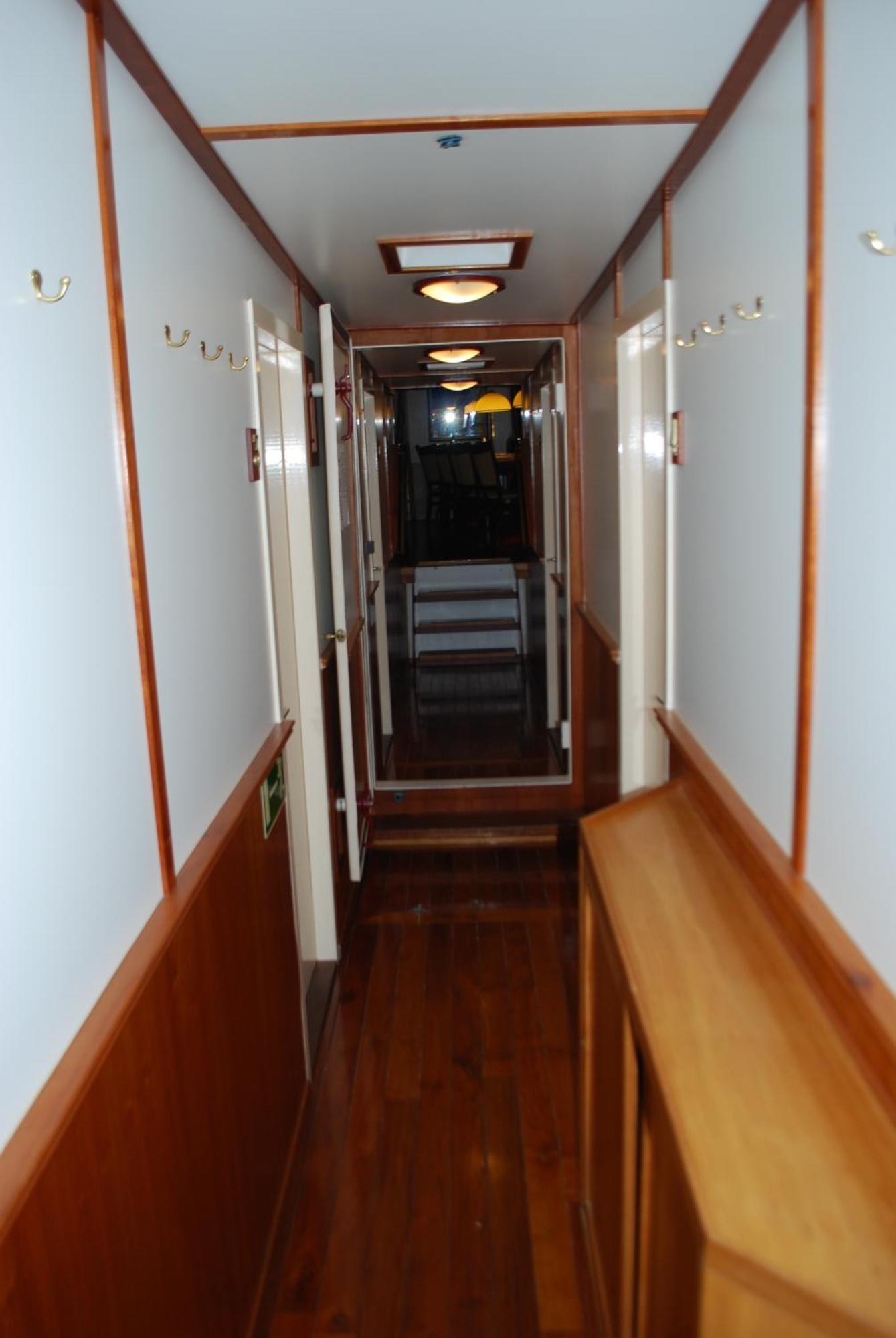 Hotelboot Zwaan Amsterdam Dış mekan fotoğraf
